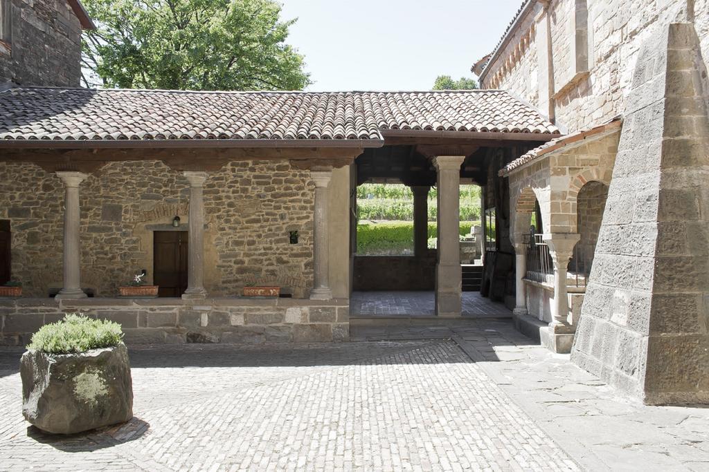 Historical House Medieval Abbey - Al Chiostro Sotto il Monte ห้อง รูปภาพ
